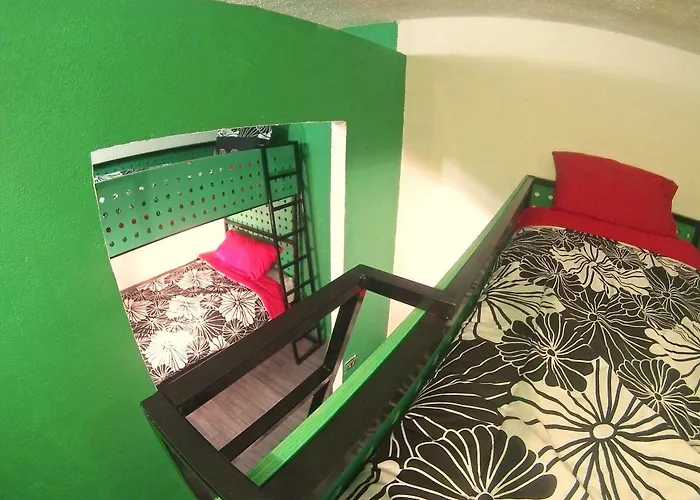 Roomies Roma Hostal